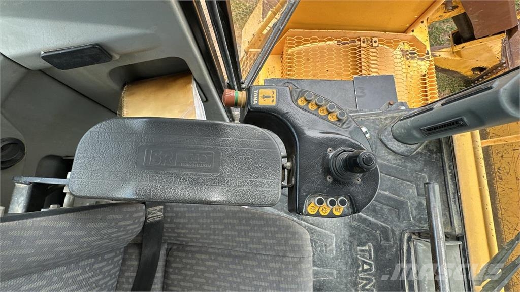 Tana E520 Paletli dozerler