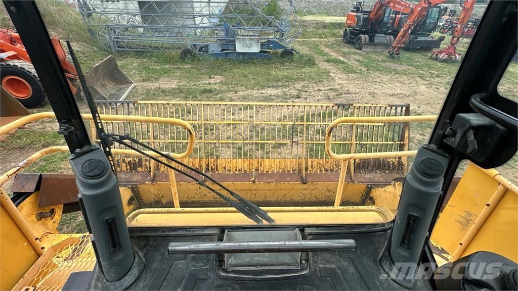 Tana E520 Paletli dozerler