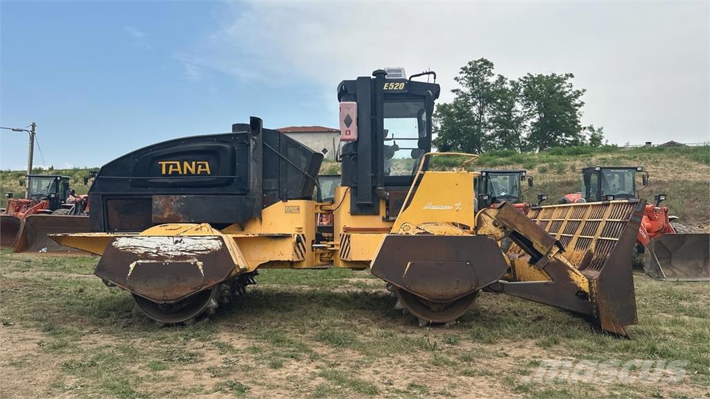 Tana E520 Paletli dozerler