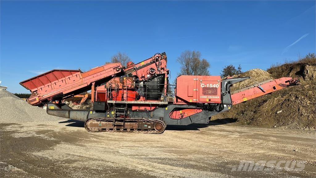 Terex Finlay C-1540 Moulin, aplatisseur