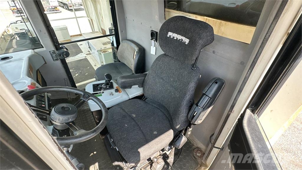 Terex TR100 Vehículos compactos de volteo