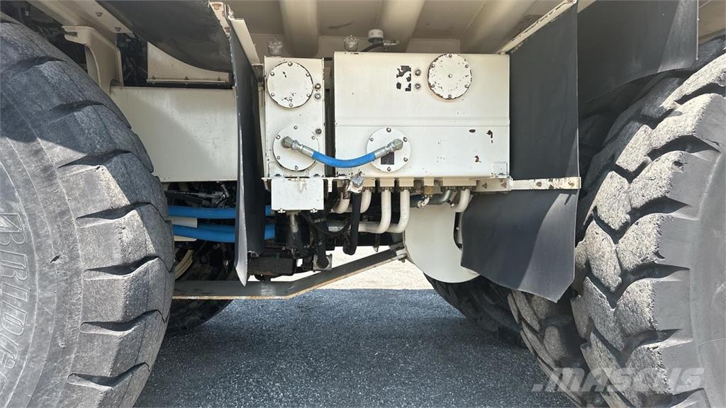 Terex TR100 Vehículos compactos de volteo