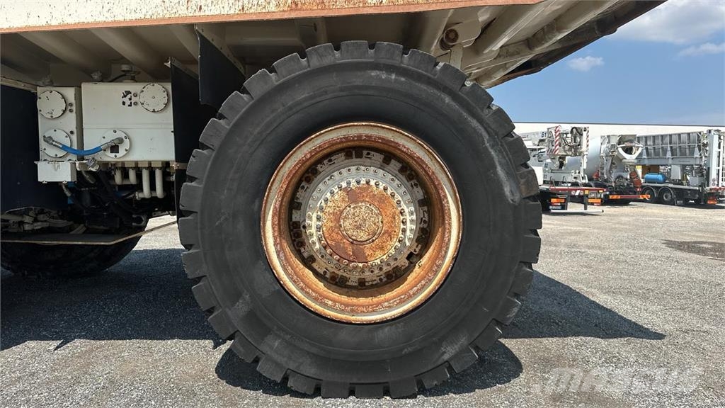 Terex TR100 Vehículos compactos de volteo
