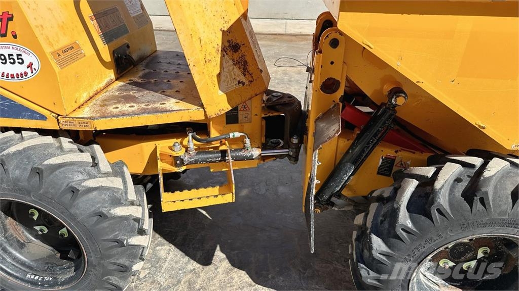 Thwaites MACH201 4X4 Ne cestni demperji