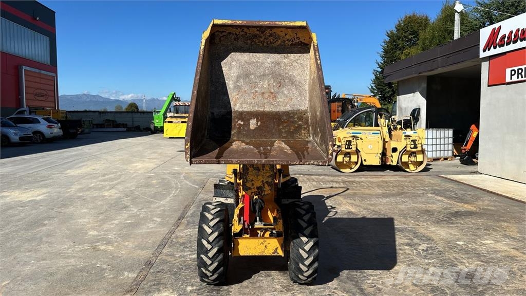 Thwaites MACH201 4X4 Ne cestni demperji