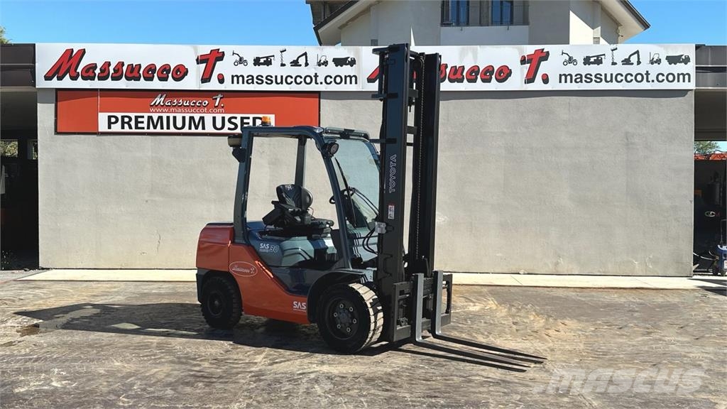 Toyota 02-8FDF30 Diesel forklifts