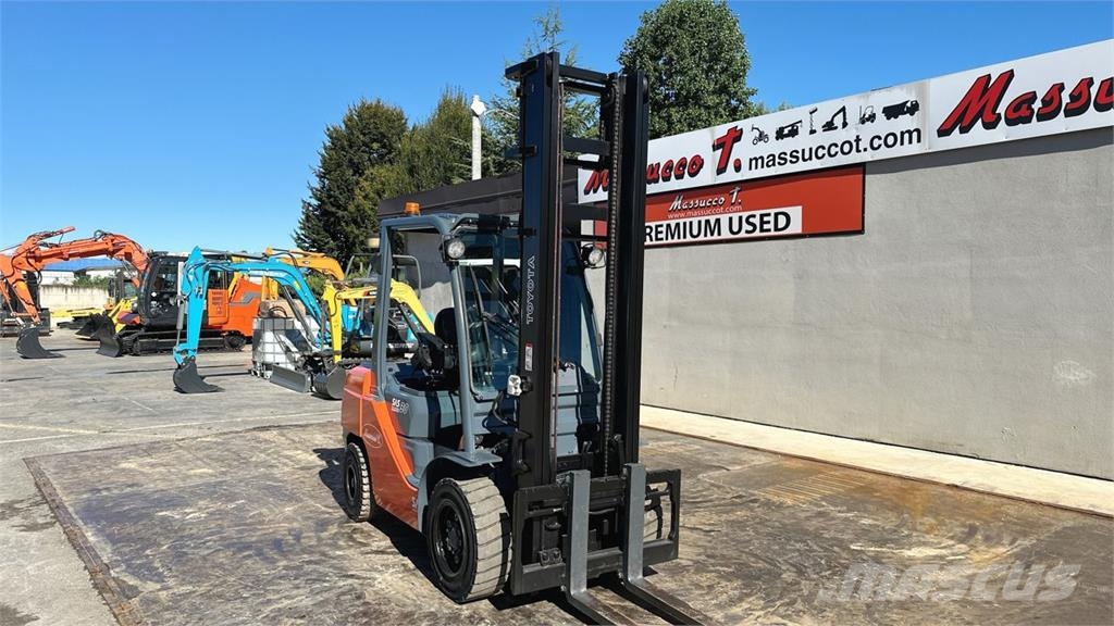Toyota 02-8FDF30 Diesel forklifts