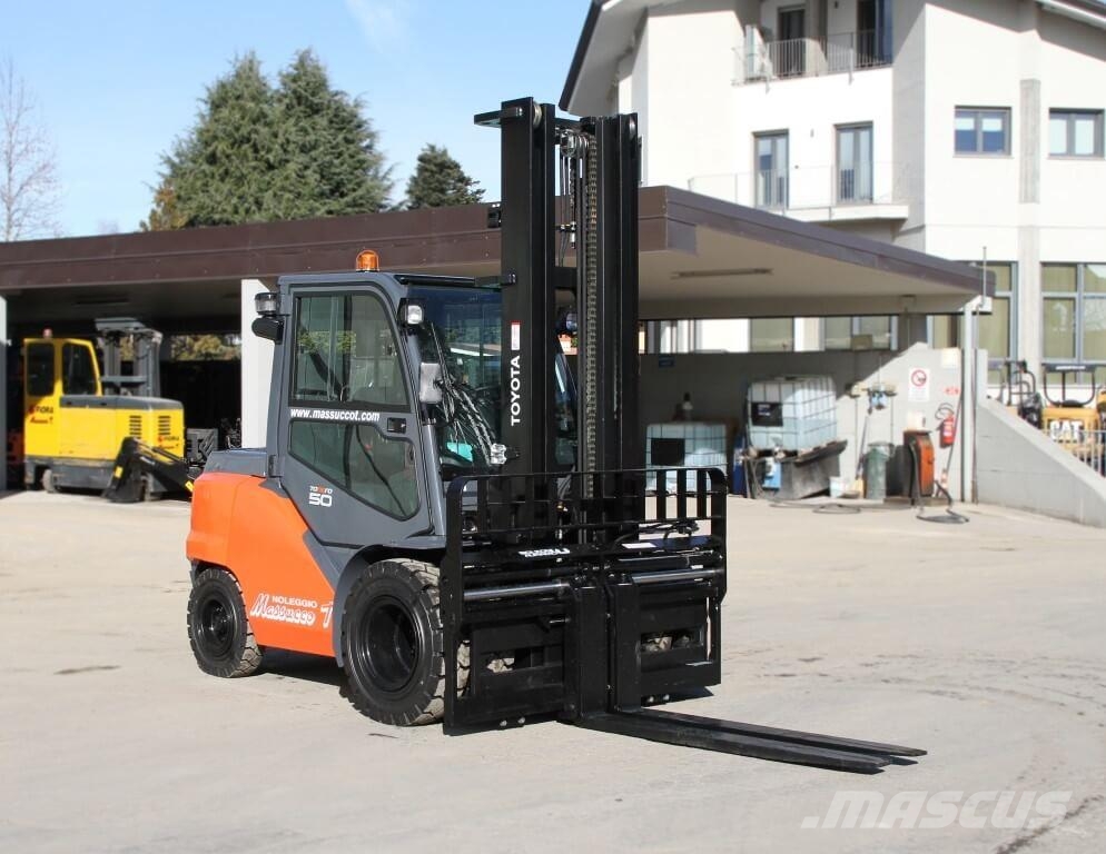 Toyota 40-8FD45N Diesel forklifts