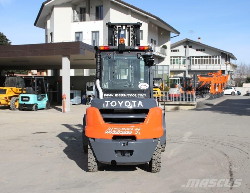 Toyota 40-8FD45N Diesel forklifts