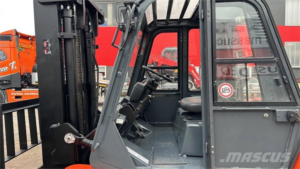 Toyota 50-5FD60 Diesel forklifts