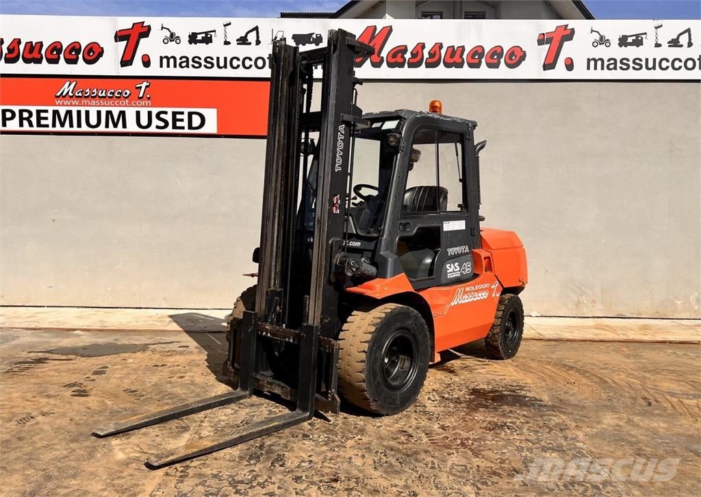 Toyota 7FD 40 Diesel forklifts