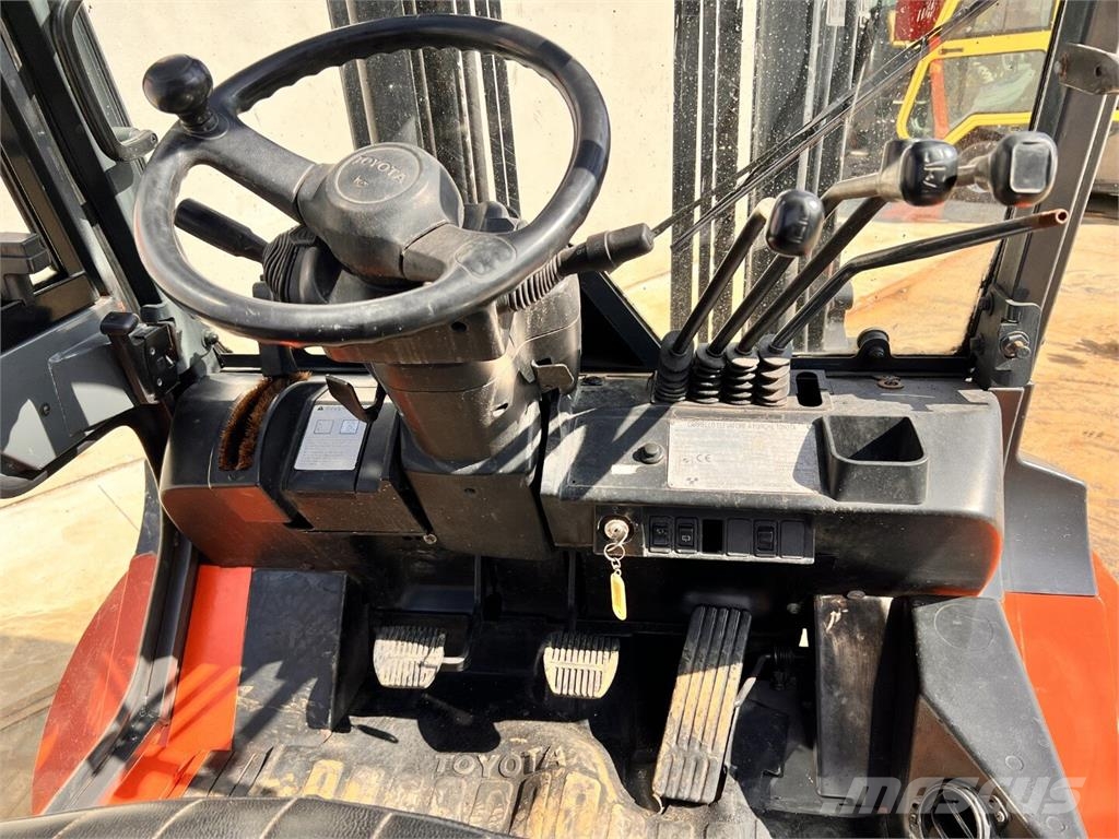 Toyota 7FD 40 Diesel forklifts