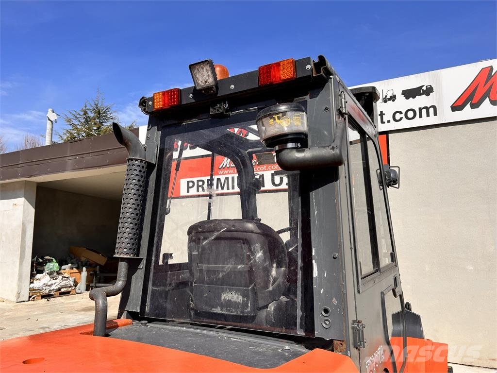 Toyota 7FD 40 Diesel forklifts