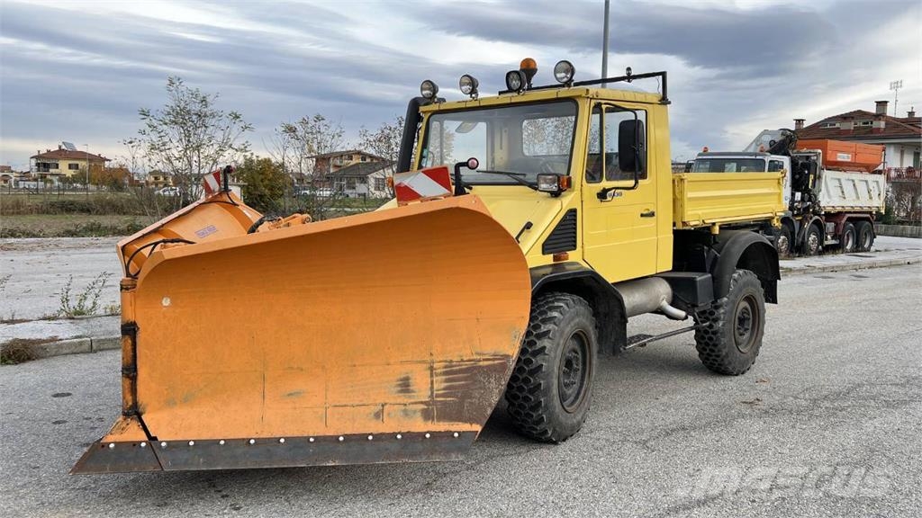 Unimog U130 其他貨車