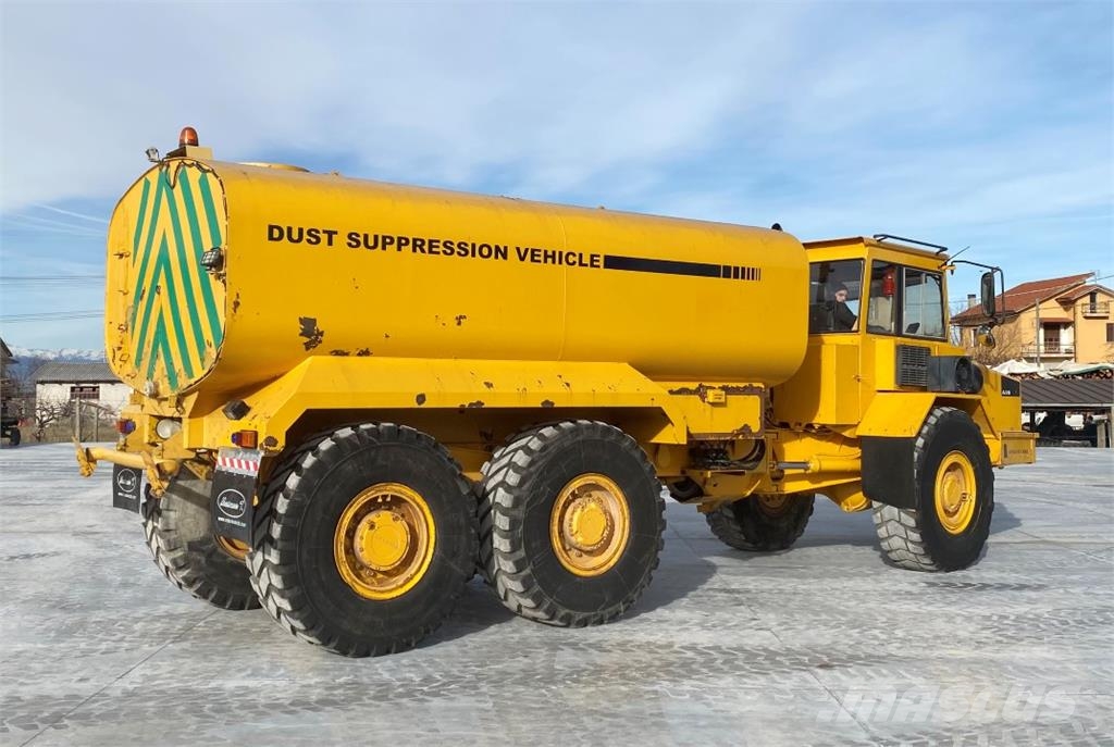 Volvo A20 油罐车