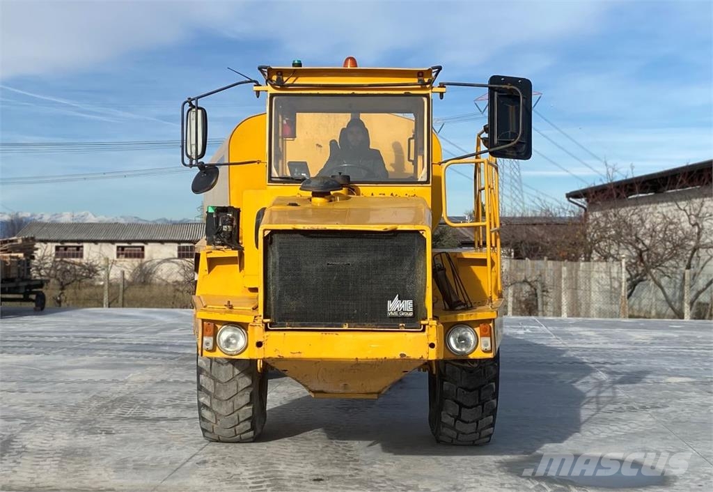 Volvo A20 油罐车