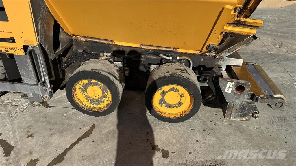 Volvo ABG6870 Strassenfertiger