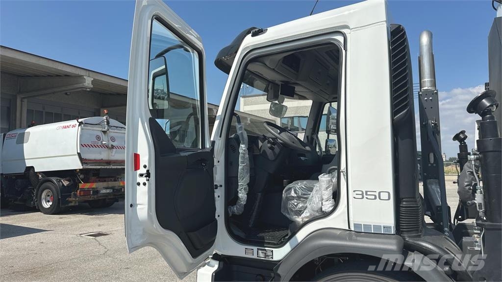 Volvo FE350 6X2 شاحنات أخرى