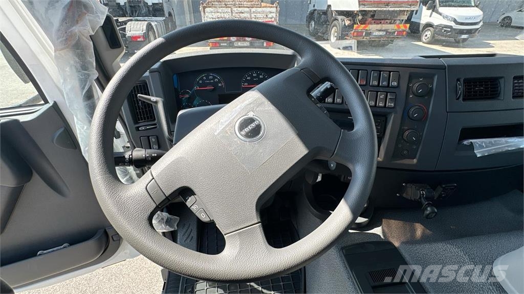 Volvo FE350 6X2 شاحنات أخرى