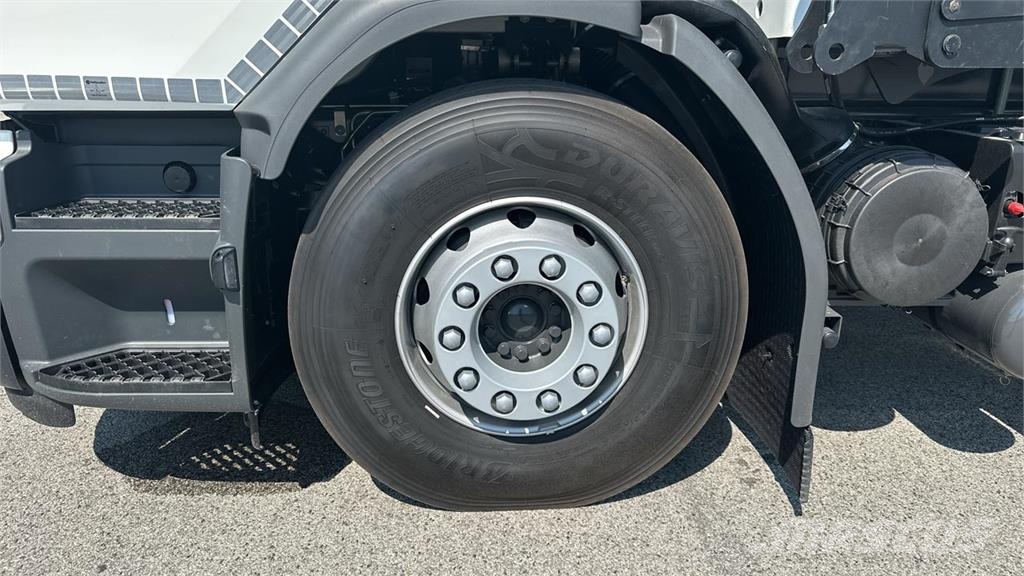 Volvo FE350 6X2 شاحنات أخرى