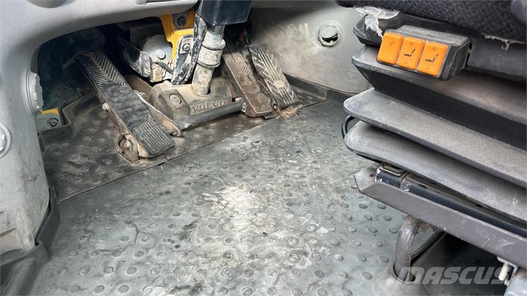 Volvo L180G Wheel loaders
