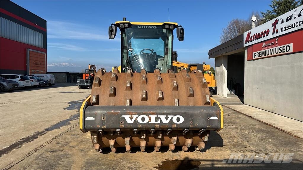Volvo SD135B Compactadores de solo