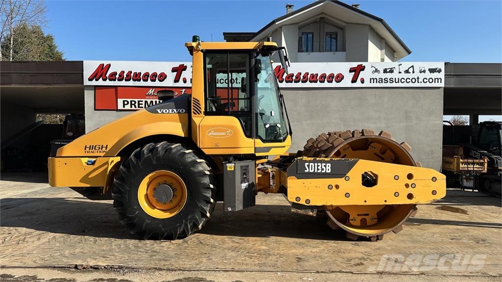 Volvo SD135B Compactadores de solo