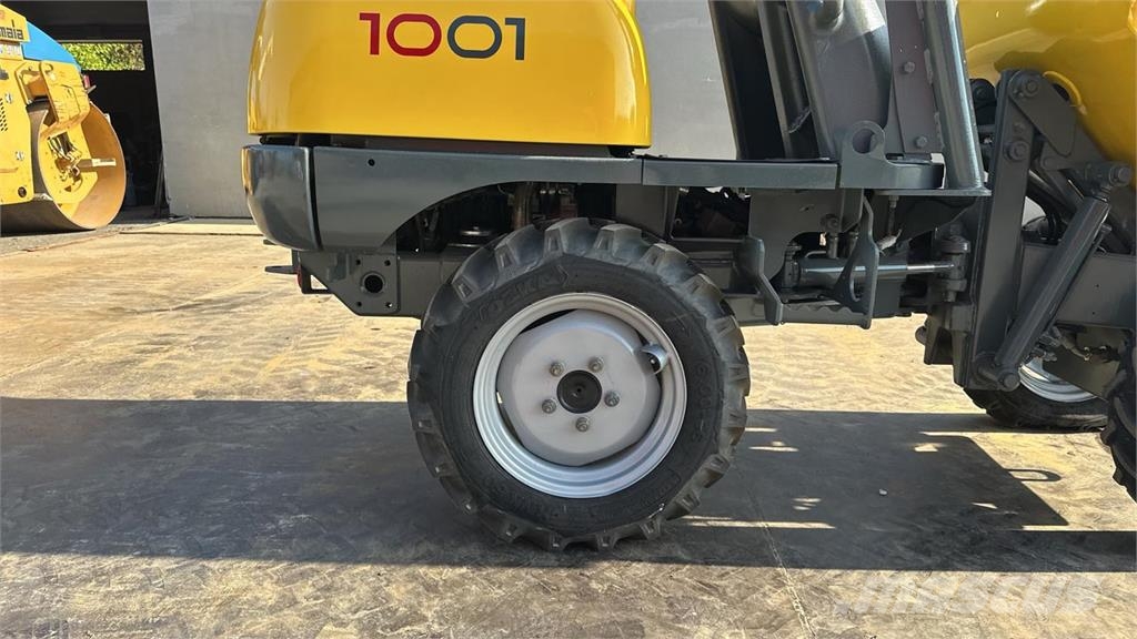 Wacker Neuson 1001 4X4 Mini pašizgāzēji