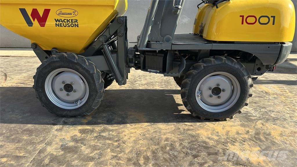 Wacker Neuson 1001 4X4 Mini pašizgāzēji