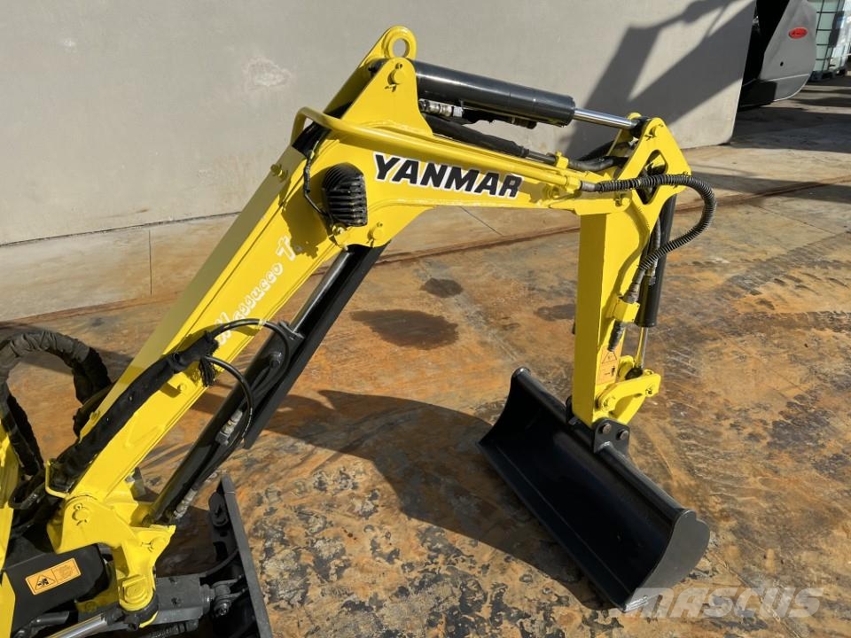 Yanmar SV08 小型挖掘机
