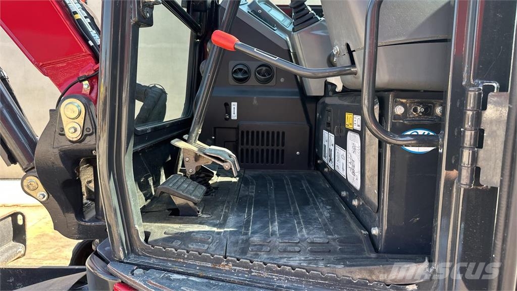 Yanmar VIO50-6B حفارات صغيرة أقل من 7 طن (حفارات صغيرة)