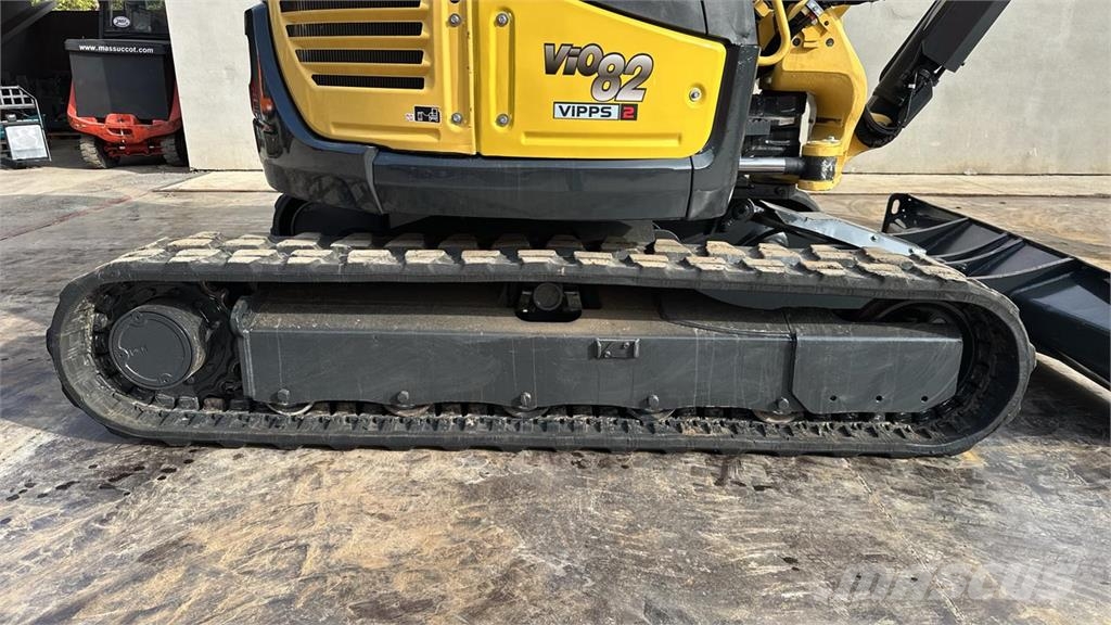 Yanmar VIO82 Средни екскаватори 7т - 12т