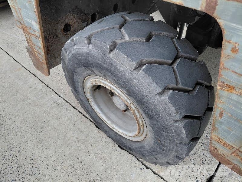 Baumann HX40/14/45 Diesel heftrucks
