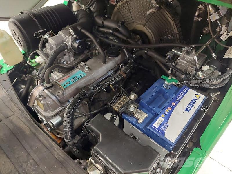 Cesab M318 Gāzes autoiekrāvēji (LPG)
