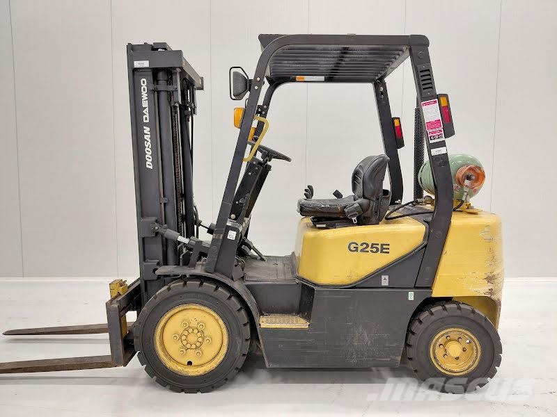 Daewoo G25E-3 LPG forklifts