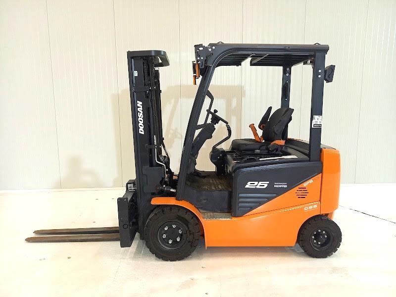 Doosan B25NS Sähkötrukit