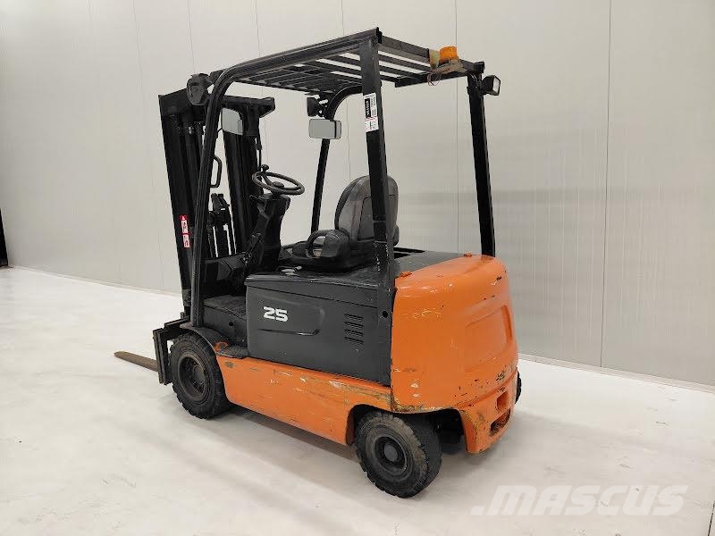Doosan B25X-5 Sähkötrukit