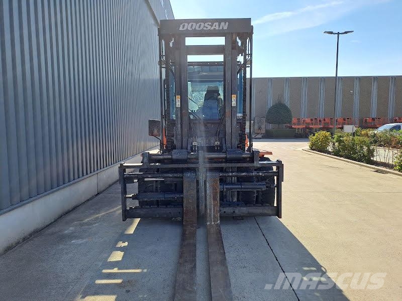Doosan D130S-5 Diesel heftrucks