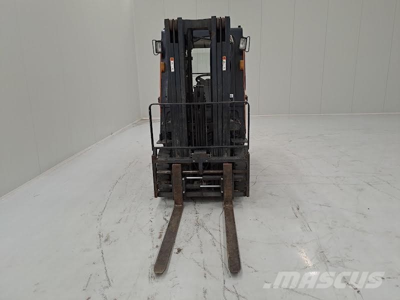Doosan D25G PLUS Dízel targoncák