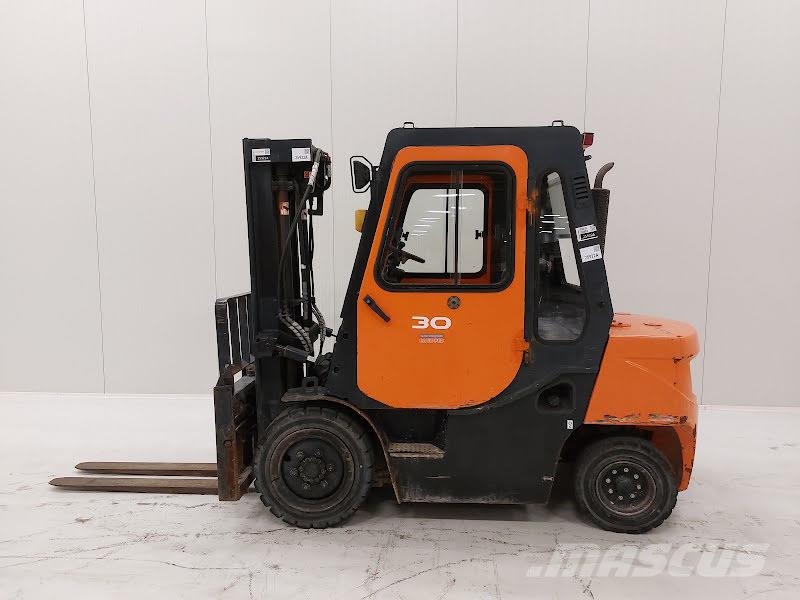 Doosan D30G PLUS Dizelski viljuškari