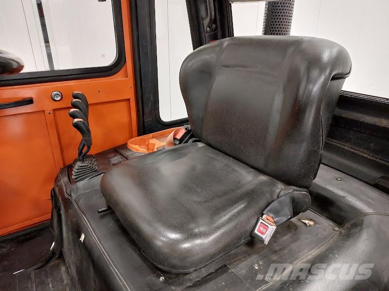 Doosan D30G PLUS Dizelski viljuškari