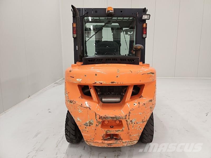 Doosan D50SC-7 شاحنات الديزل