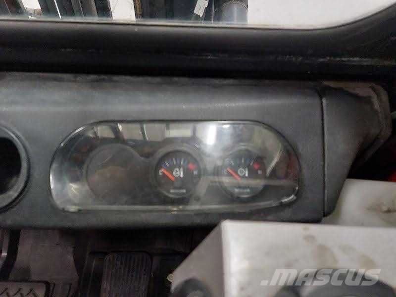Doosan G33P-5 Gas Stapler