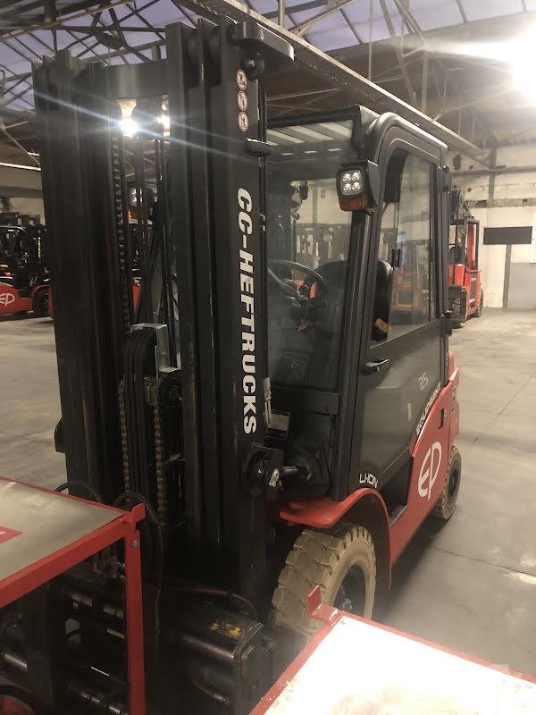EP EFL253-S Electric forklifts