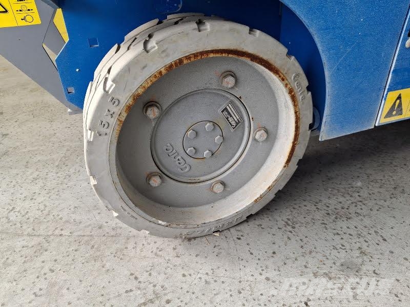 Genie GS-2646 E-DRIVE Škarjaste dvižne ploščadi