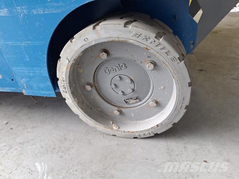Genie GS-2646 E-DRIVE Škarjaste dvižne ploščadi