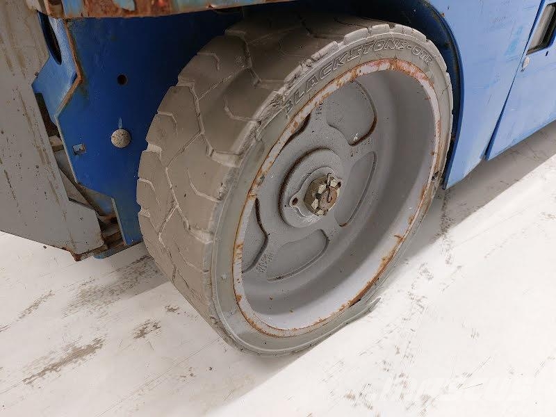 Genie GS-2632 Ollós emelők