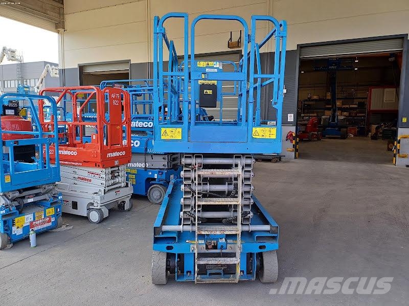 Genie GS-4047 Škarjaste dvižne ploščadi