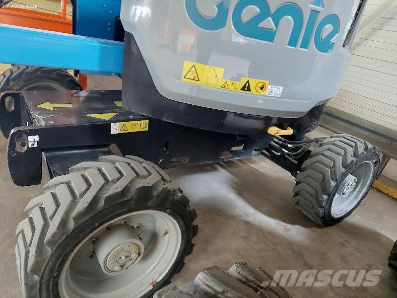Genie Z-51/30J RT رافعات سلة مفصلية