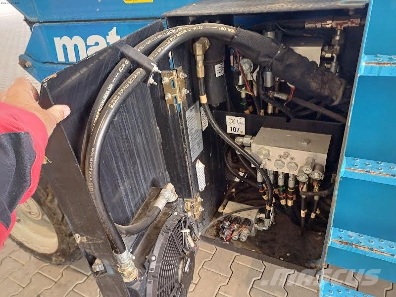 Genie GS-3390 RT Scheren-Arbeitsbühnen